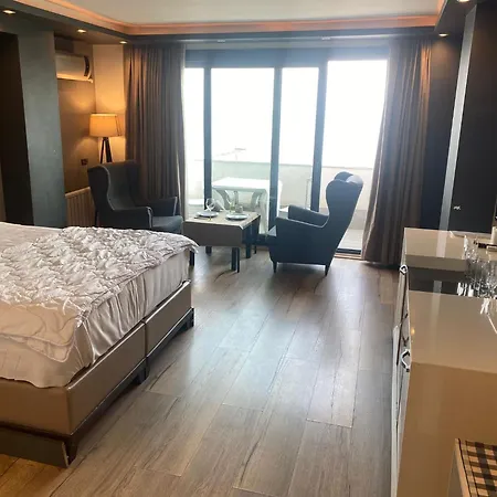 Hotel Yakamoz 2*