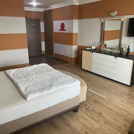 Hotel Yakamoz Tavsancil