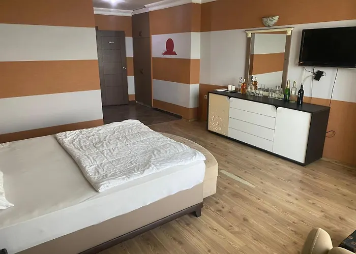 Hotel Yakamoz Tavsancil