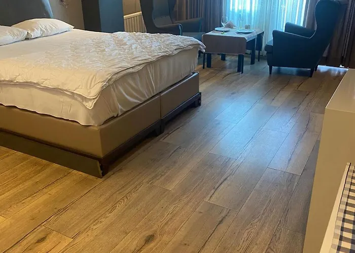 Hotel Yakamoz Tavsancil